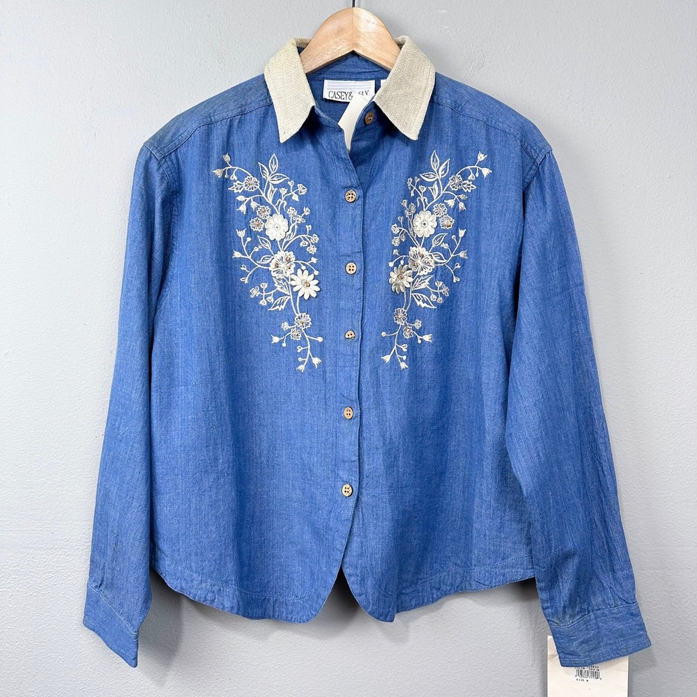 Vintage Casey &‎ Max Cropped Chambray Shacket Sz M Denim Blue Embroidered Beaded